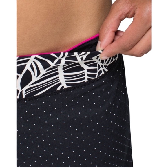 Lululemon athletica run pacesetter Black Tiered Mini Skirt - Picture 5 of 16